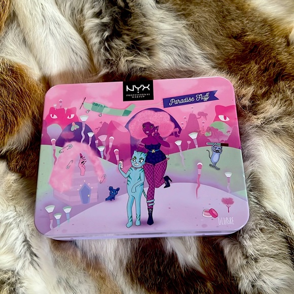 New NYX Proffessional Paradise Fluff 6 Color Eyeshadow Pallet and Eyeliner - Picture 1 of 5